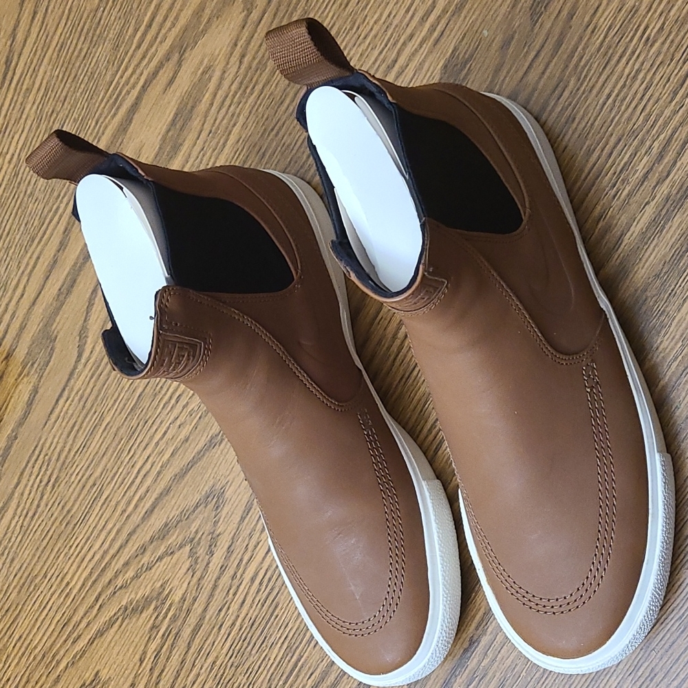Nike ankle shoe